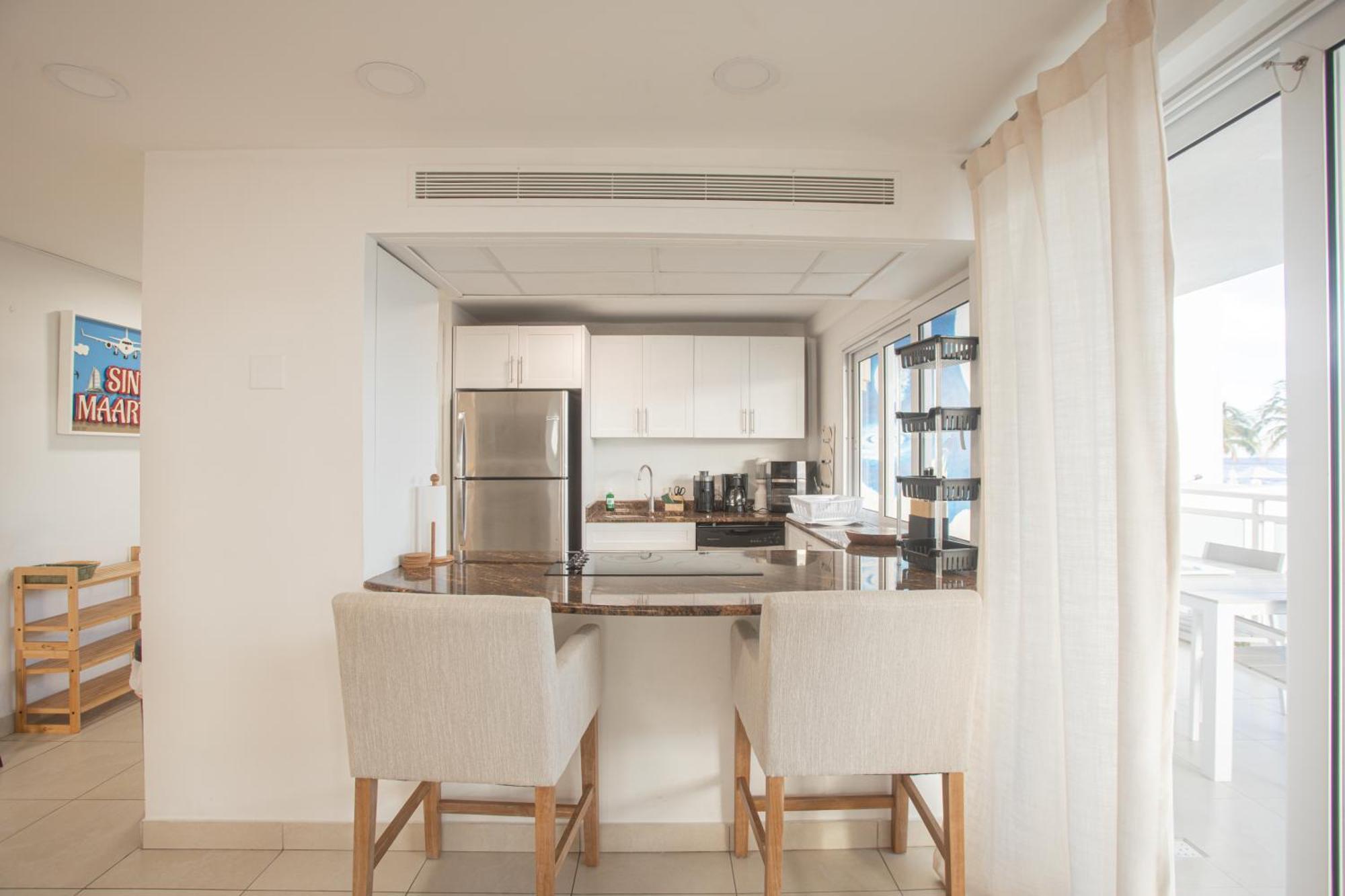Maho Beach House - Luxe 1 Bedroom - Ocean Hideaway Bagian luar foto