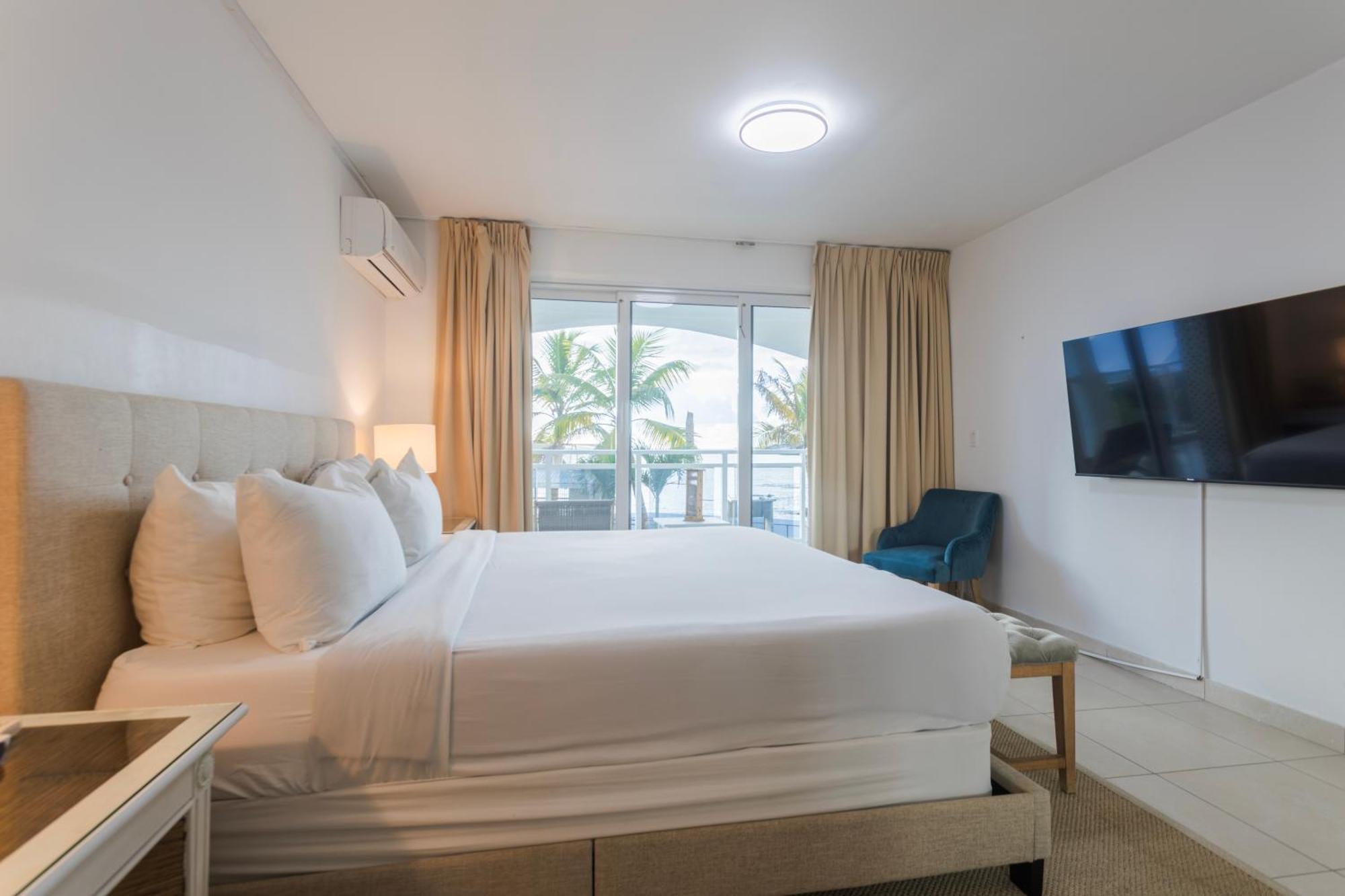 Maho Beach House - Luxe 1 Bedroom - Ocean Hideaway Bagian luar foto